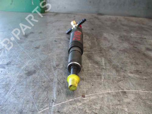 Injector FORD MONDEO III Saloon (B4Y)  | BP7104564M100 