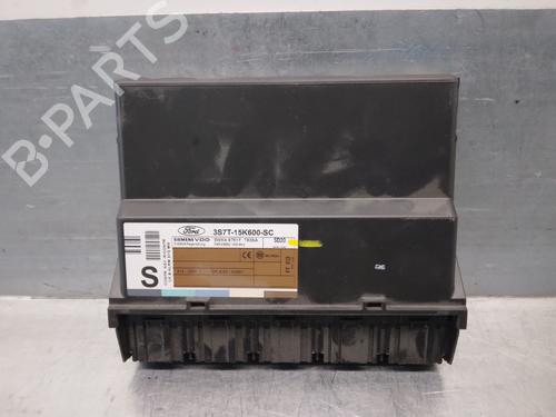 Used Electronic module FORD MONDEO III (B5Y) 2.0 TDCi (130 hp) 13719655