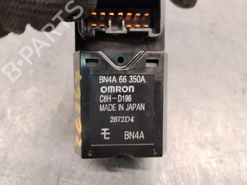 Left front window switch MAZDA 323 F VI Hatchback (BJ) 1.6 (BJ10M) | BP38254449I27 - Image 4