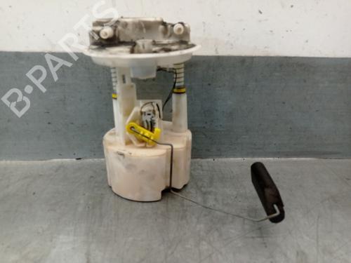 Used Fuel pump RENAULT CLIO II (BB_, CB_) 1.5 dCi (100 hp) 27483760