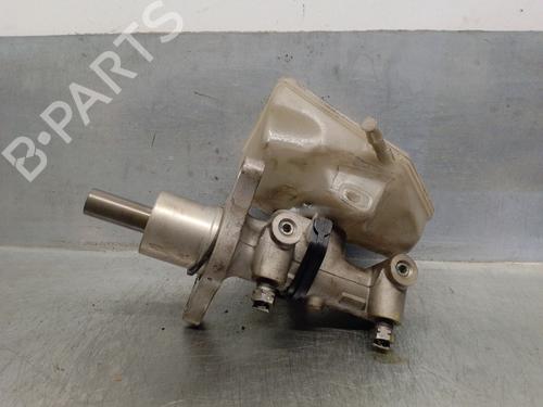 Used Brake master cylinder PEUGEOT 407 (6D_) 2.7 HDi (6DUHZJ, 6DUHZF) (204 hp) 17110351