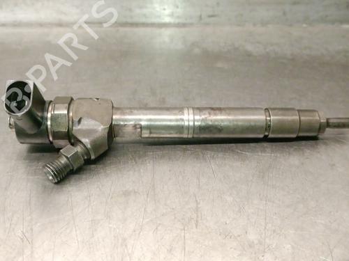 Used Injector MERCEDES-BENZ E-CLASS (W210) [1995-2003]  31022542