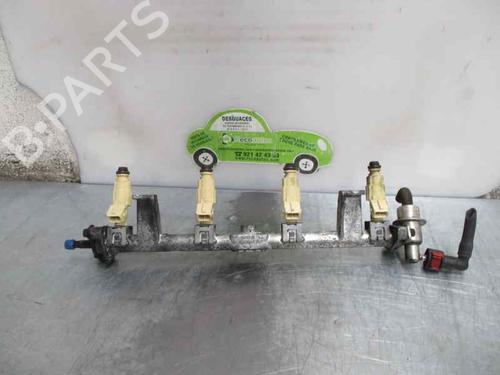 Used Injection rail FORD FOCUS I (DAW, DBW) 2.0 16V (131 hp) 4368008