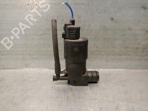 Used Washer pump TOYOTA YARIS (_P13_) 1.5 Hybrid (NHP130_) (101 hp) 25238525