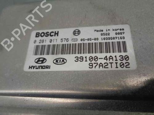 Engine control unit (ECU) HYUNDAI H-1 / STAREX Bus (A1) 2.5 CRDi | BP7050343M57 
