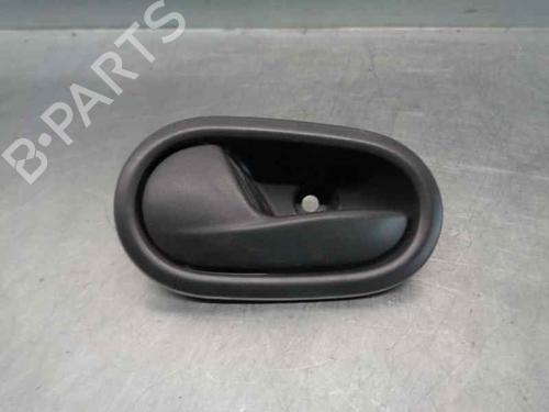 Used Front left interior door handle DACIA SANDERO II TCe 90 LPG (B8M1) (90 hp) 8101890