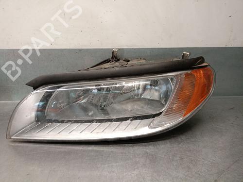 Used Left headlight Left headlight VOLVO XC70 II (136) 2.4 D (175 hp) 40196499 40196499
