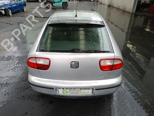 Venstre  foran tåkelykt SEAT LEON (1M1) 1.6 16 V | BP20713251C30 