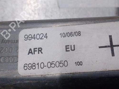 Front right window mechanism TOYOTA AVENSIS Estate (_T25_) 2.0 D-4D (ADT250_, ADT250R) | BP31538613C23