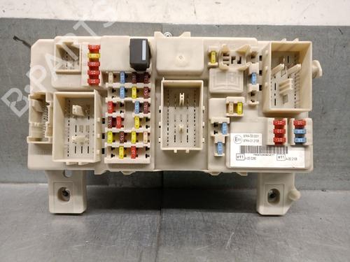 Used Fuse box Fuse box 38086506 38086506