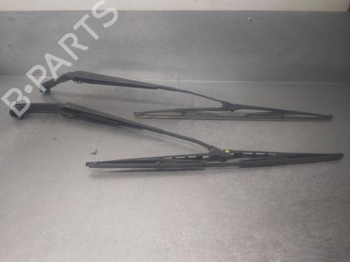 Front windshield wiper arm MITSUBISHI PAJERO III (V7_W, V6_W) 3.2 Di-D (V68W, V78W) | BP13449425C143 