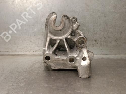 Used Engine mount Engine mount 38458384 38458384