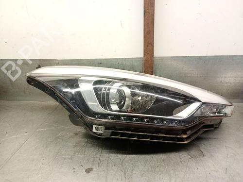 Used Right headlight HYUNDAI i20 II (GB, IB) 1.0 T-GDI (101 hp) 29384165