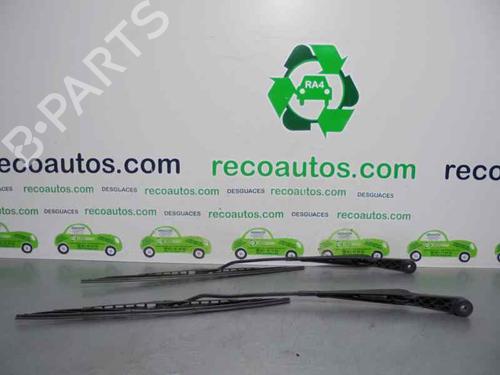 Front windshield wiper arm LAND ROVER FREELANDER I (L314) 1.8 16V 4x4 | BP3470742C143 