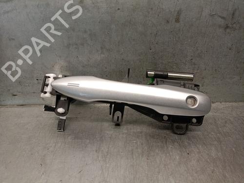 Used Front left exterior door handle TOYOTA YARIS (_P21_, _PA1_, _PH1_) 1.5 Hybrid (MXPH11) (92 hp) 25236707