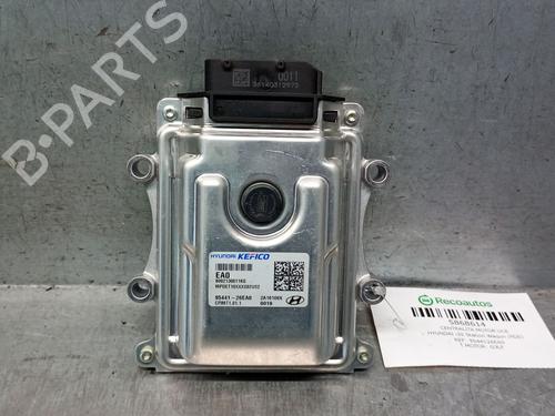 Used Engine control unit (ECU) HYUNDAI i30 Estate (PDE) 1.0 T-GDI hybrid 48V (120 hp) 32671105