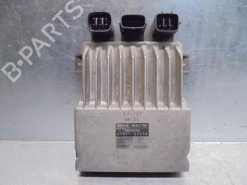 Used Electronic module LEXUS IS II (_E2_) 220d (ALE20) (177 hp) 8487056