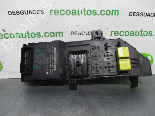 Used Fuse box OPEL VECTRA C (Z02) 2.2 DTI 16V (F69) (125 hp) 2072304