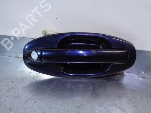 Used Front right exterior door handle HYUNDAI SANTA FÉ I (SM) 2.0 CRDi (113 hp) 13368750