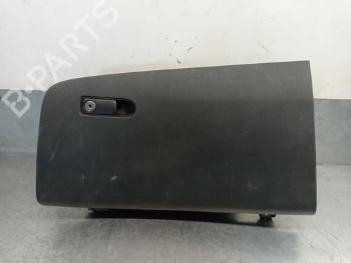 Used Glove box MERCEDES-BENZ VITO Van (W447) 111 CDI (447.601, 447.603, 447.605) (114 hp) 26556383