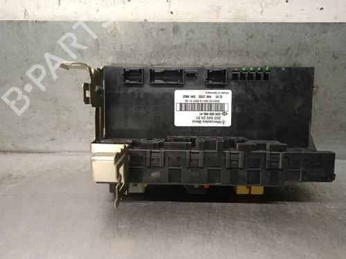 Used Fuse box Fuse box MERCEDES-BENZ C-CLASS Coupe (CL203) C 220 CDI (203.708) (150 hp) 32068021 32068021
