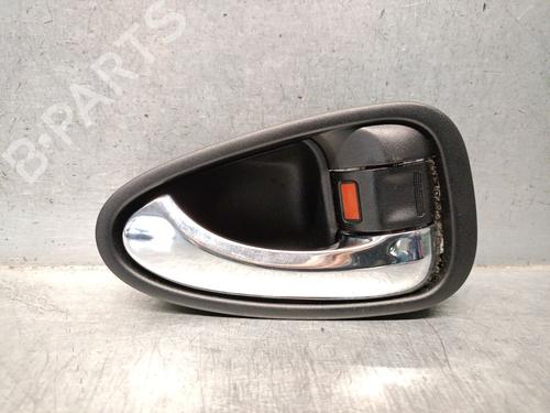 Used Front right interior door handle TOYOTA AVENSIS Estate (_T27_) 2.0 D-4D (ADT270_, ADT270R) (126 hp) 26605393