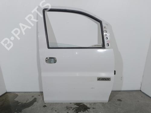 Used Right front door HYUNDAI H-1 / STAREX Bus (A1) 2.5 CRDi (140 hp) 15107402