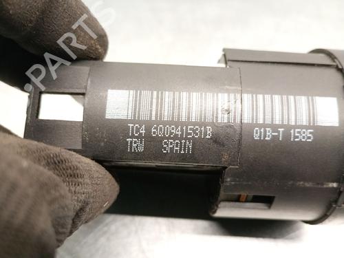 Headlight switch VW TRANSPORTER T5 Bus (7HB, 7HJ, 7EB, 7EJ) 1.9 TDI | BP29748151I24
