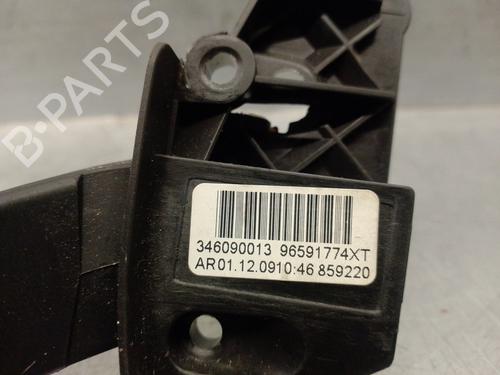 Steering wheel controls CITROËN C4 Grand Picasso I (UA_) 2.0 HDi 138 | BP17193233E15 