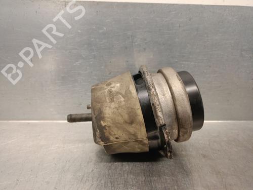 Used Engine mount PORSCHE CAYENNE (9PA) 3.2 (250 hp) 25238402