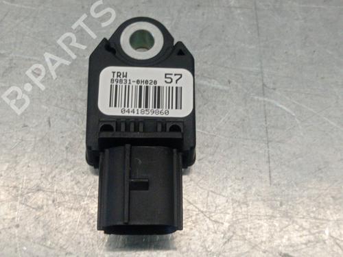 Used Electronic module PEUGEOT 108 1.0 VTi 72 (72 hp) 28481275