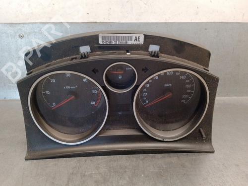 Used Instrument cluster OPEL ZAFIRA / ZAFIRA FAMILY B (A05) 1.7 CDTI (M75) (125 hp) 32388669
