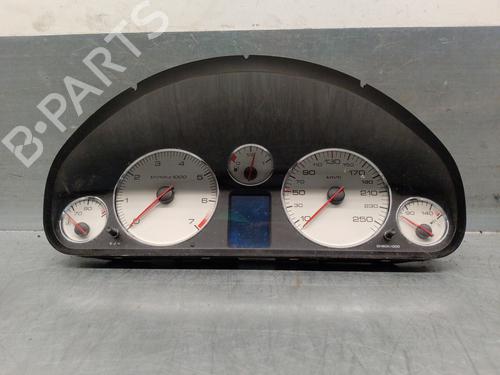 Used Instrument cluster PEUGEOT 407 (6D_) 2.2 (6D3FZE, 6D3FZH) (158 hp) 17365230