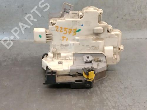 Vergrendeling links achter SEAT LEON (1P1) 1.9 TDI (105 hp) 25711257