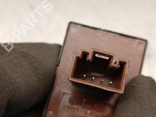 Left front window switch SKODA OCTAVIA II Combi (1Z5) 1.6 TDI 4x4 | BP38704137I27 - Image 3