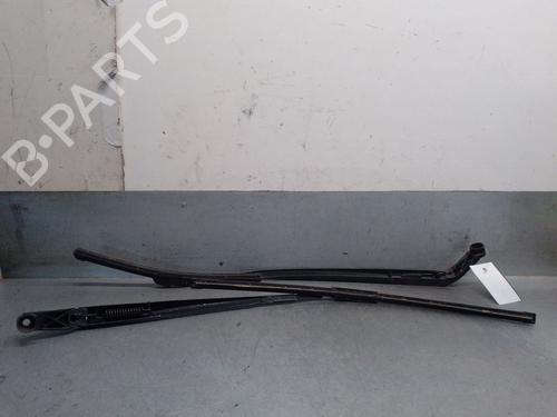 Front windshield wiper arm TOYOTA COROLLA Saloon (_E15_) 2.0 D-4D (ADE150) | BP32271637C143