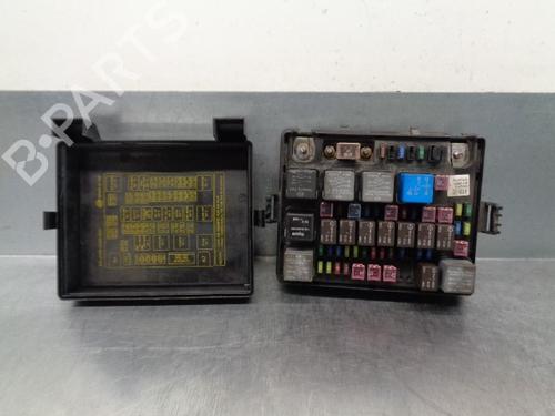 Used Fuse box SSANGYONG RODIUS I 2.7 Xdi (165 hp) 13545756