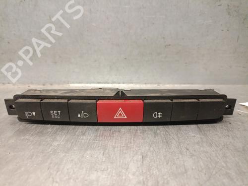 Used Warning switch Warning switch 32189269 32189269