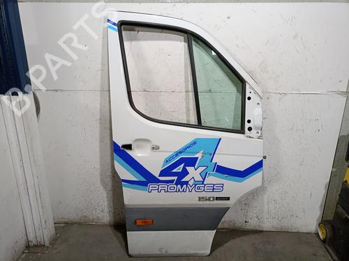 Used Right front door HYUNDAI H350 Van 2.5 CRDI (150 hp) 27626765