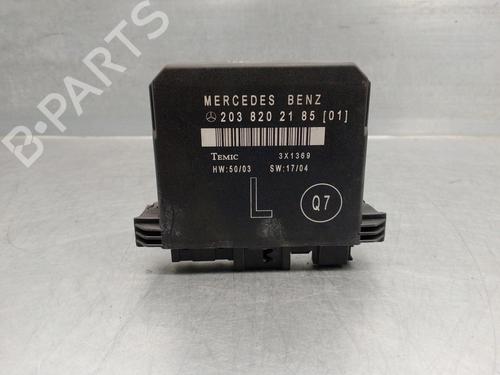 Dør styreenhed MERCEDES-BENZ C-CLASS T-Model (S203) [2001-2007]  13388084