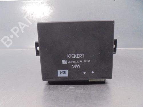 Used Comfort control module OPEL OMEGA B (V94) [1994-2005]  17364223