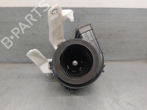 Used Heater blower motor TOYOTA YARIS (_P21_, _PA1_, _PH1_) 1.5 Hybrid (MXPH10, MXPH11) (116 hp) 17732623