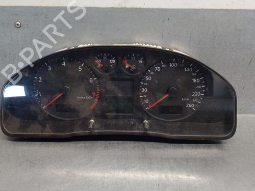 Used Instrument cluster AUDI A4 B5 (8D2) 1.8 (125 hp) 30170001