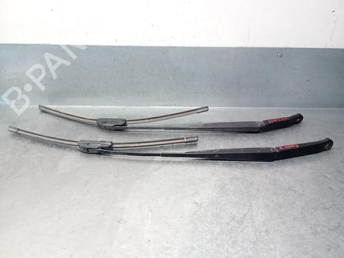 front-windshield-wiper-arm-honda-cr-v-ii-rd_-2001-2002-2003-2004-2005-2006-2007-34623944 main image