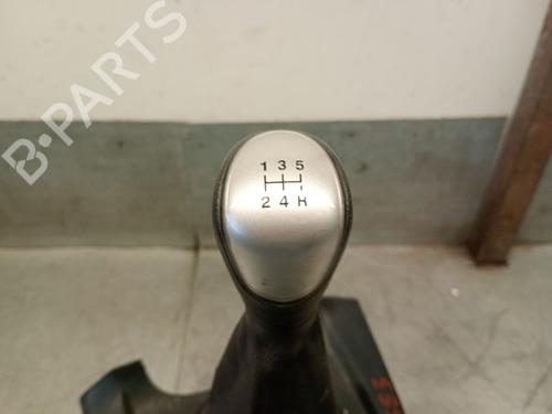 Gear lever FORD FIESTA VI (CB1, CCN) 1.4 TDCi | BP29438236M90 