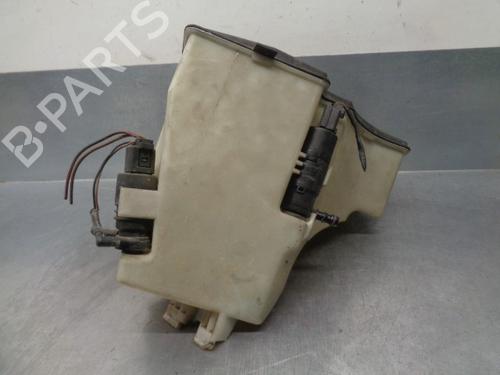 Used Windscreen washer tank BMW X3 (E83) 2.0 sd (177 hp) 18257235