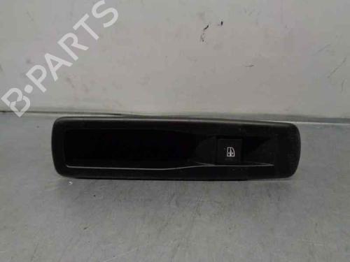 Used Right rear window switch RENAULT MEGANE III Hatchback (BZ0/1_, B3_) 1.9 dCi (BZ0N, BZ0J) (131 hp) 6895047