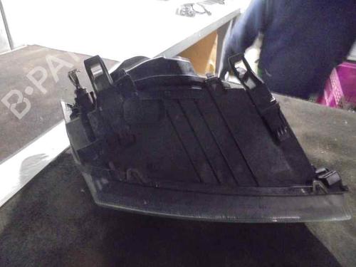Left headlight FORD FOCUS II (DA_, HCP, DP) 1.8 TDCi | BP2110294C28 