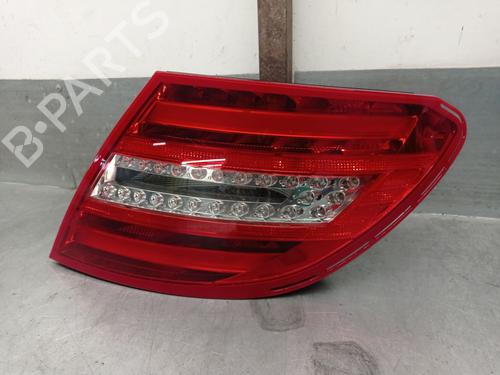 Used Right taillight MERCEDES-BENZ C-CLASS (W204) C 220 CDI (204.008) (170 hp) 30701683