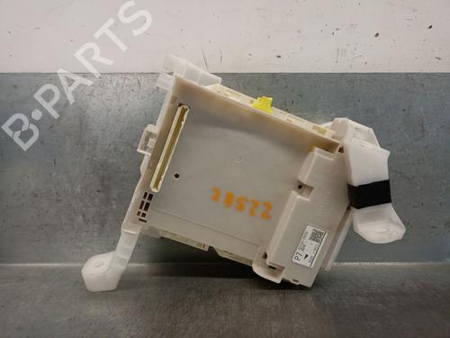 Used Fuse box LEXUS CT (ZWA10_) 200h (ZWA10_) (99 hp) 27573344